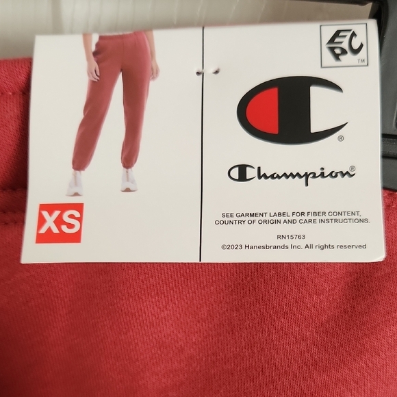 Champion Red Joggers Soft Fabric Relaxed Fit - Picture 2 of 7